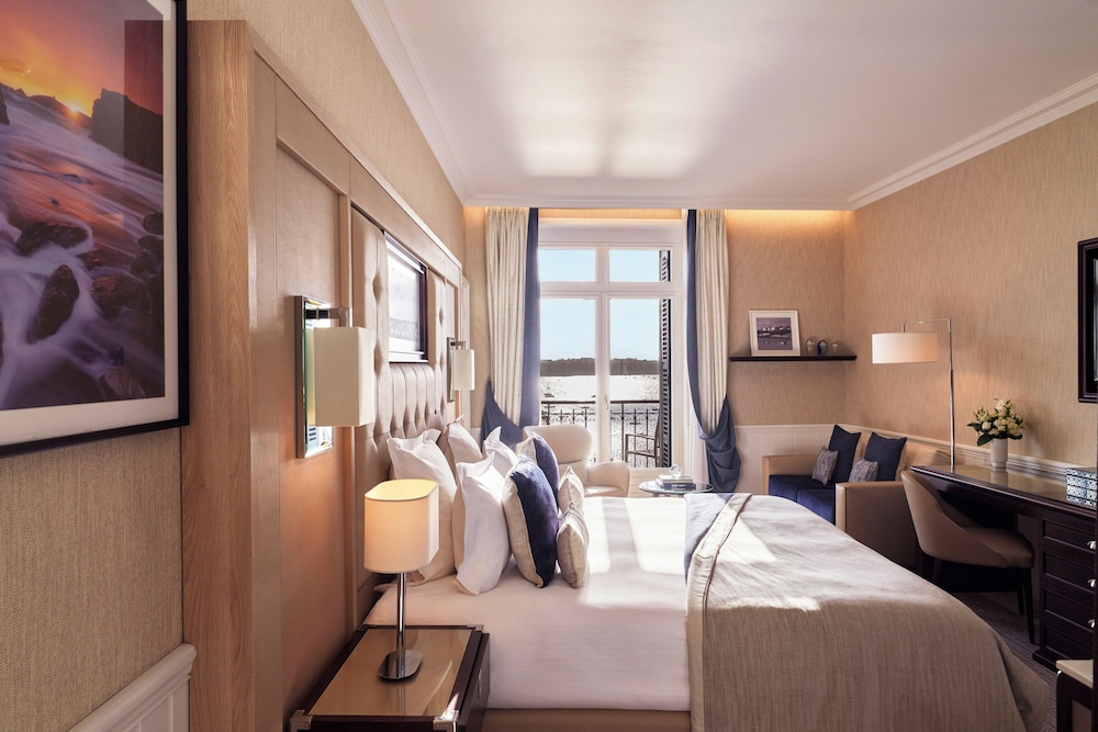 Prestige Sea Room