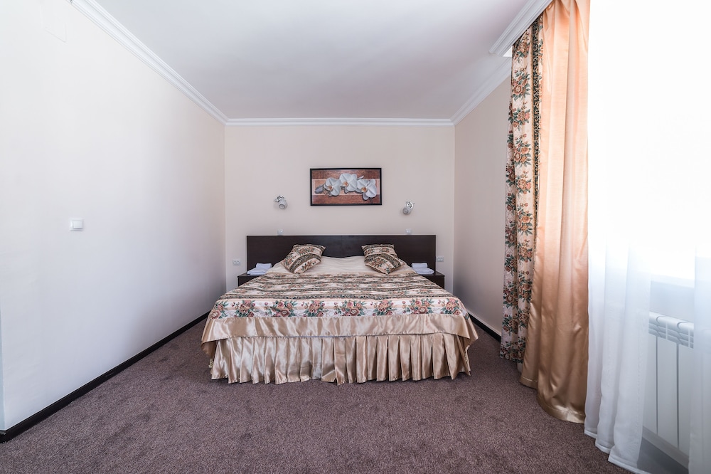 Suite, 1 Bedroom photo 2