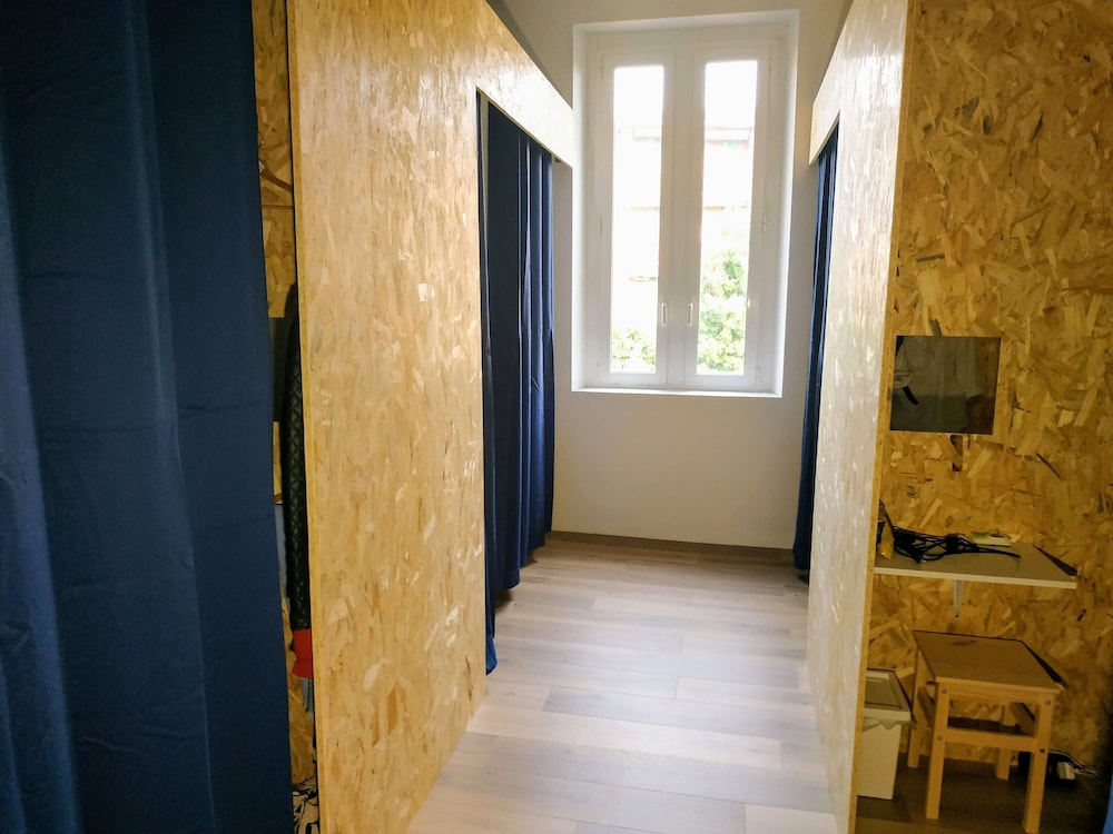 Shared Dormitory, Mixed Dorm photo 2