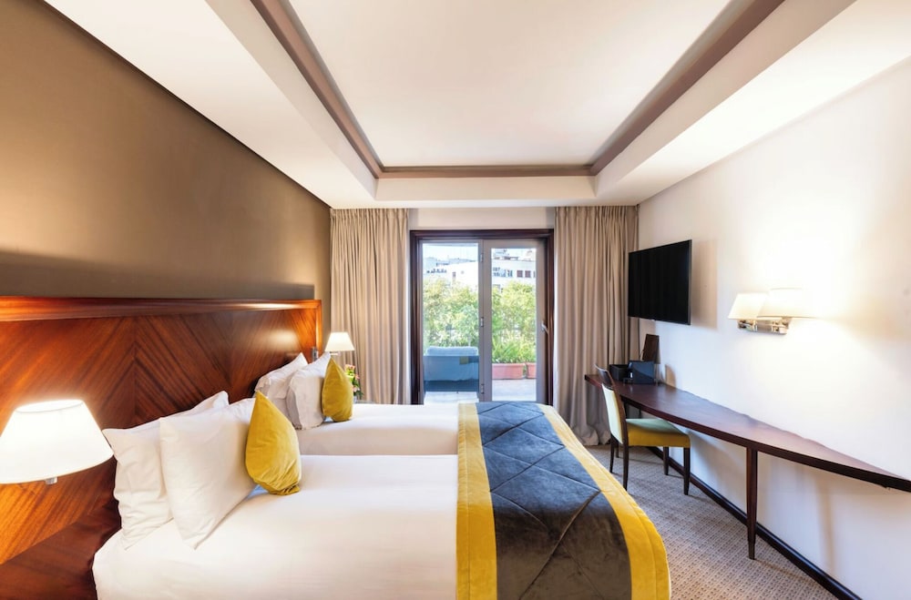 Deluxe Room, 2 Twin Beds - Photo 3