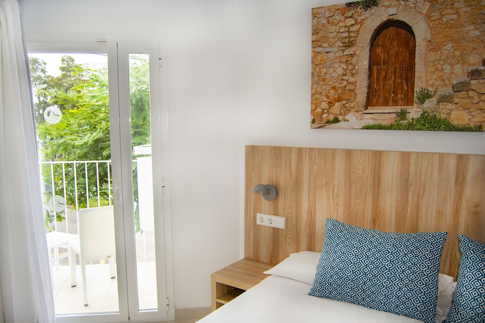 Premium Double Room, Balcony photo 3