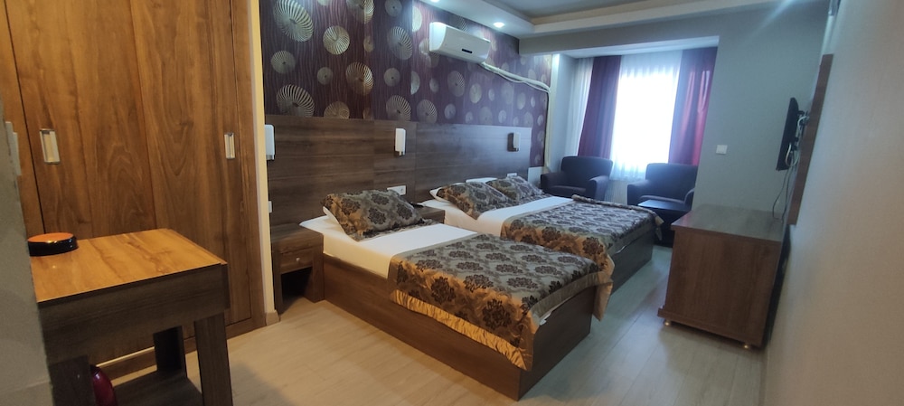 Economy Double Or Twin Room photo 1