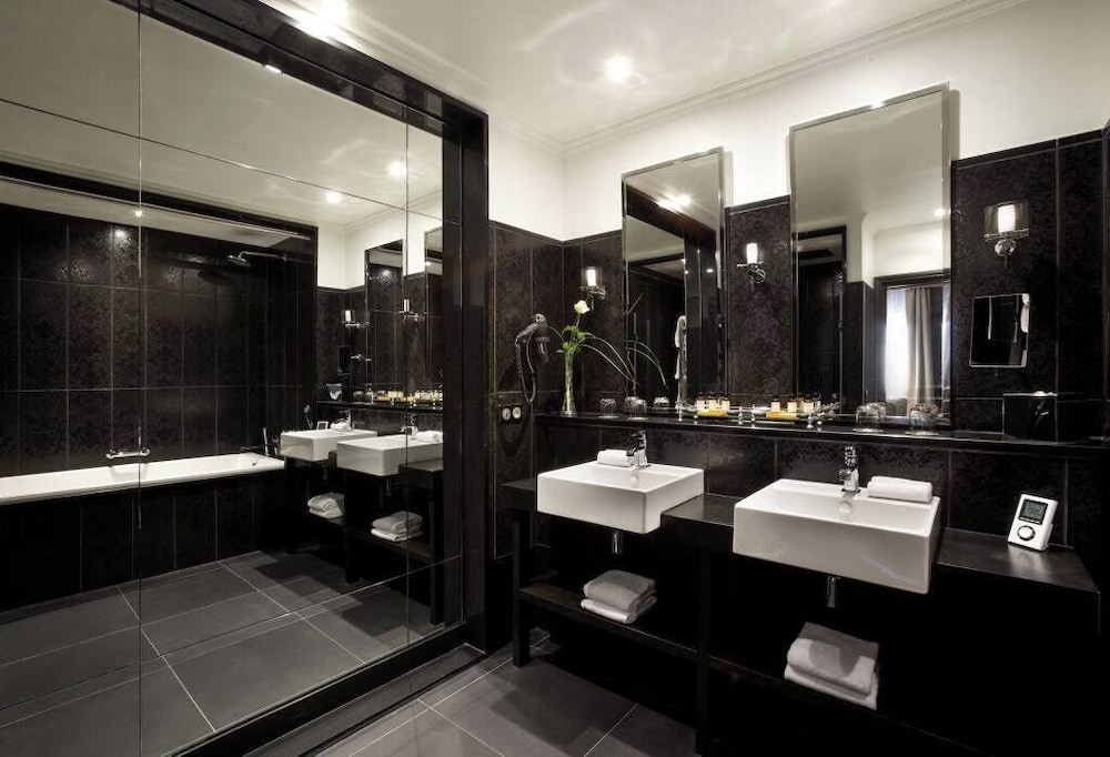 Suite Gonzague Saint Bris Vue mer Suite Gonzague Saint Bris Vue mer
