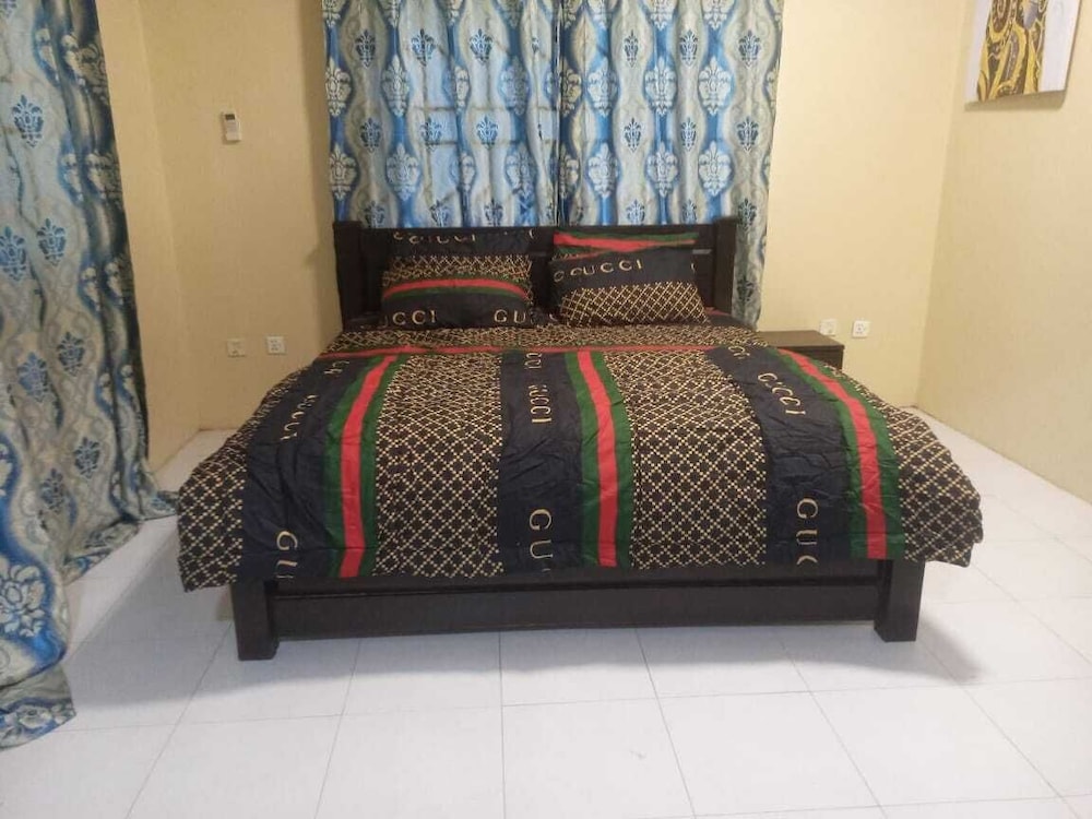 Apartment, 2 Bedrooms, Smoking, Patio