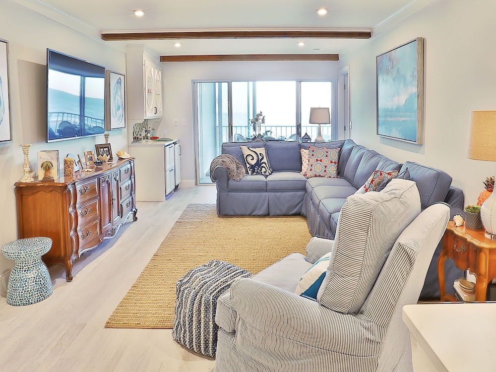 Condo (3 Bedrooms)