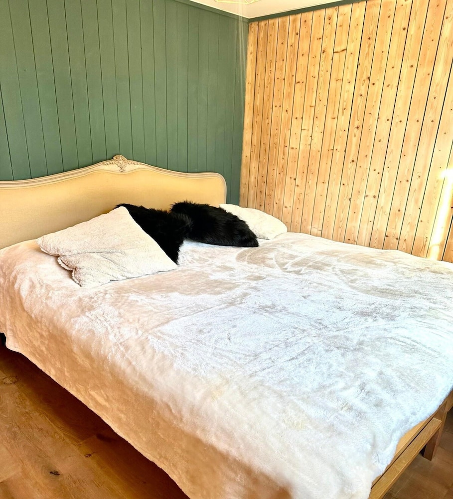Chalet photo 1