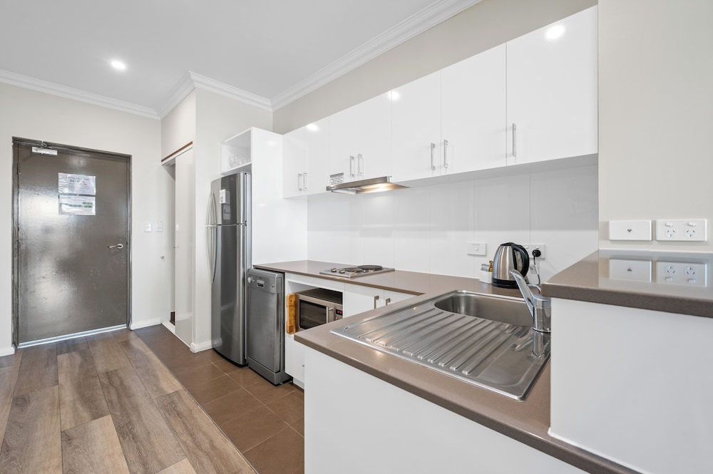 Superior Apartment, 1 Bedroom, Marina View - Photo 10