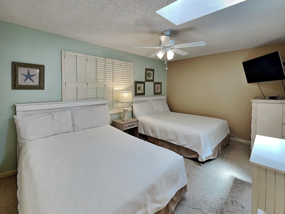 Condo, Multiple Beds, Balcony, Pool View (#5 - No Pets)