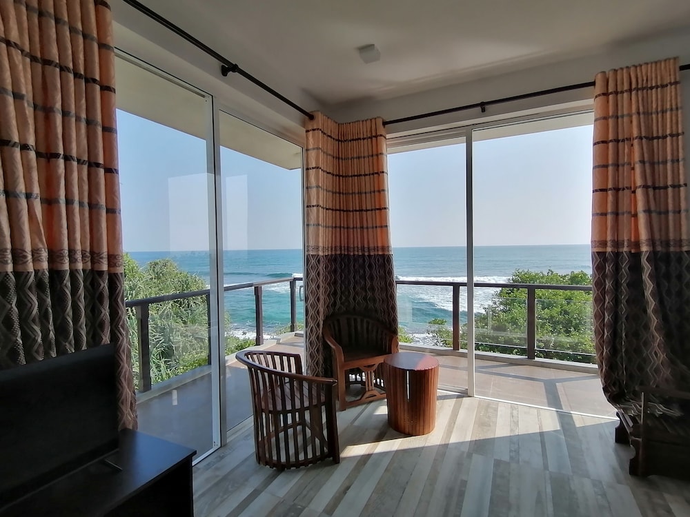 Superior Triple Room photo 2