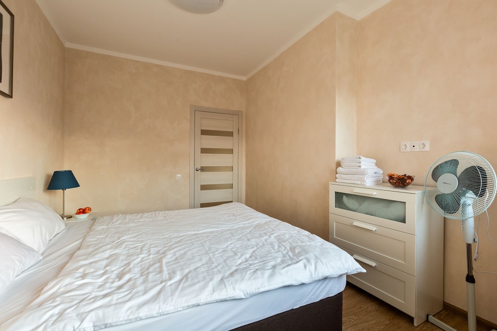 Basic Apartment, 1 Bedroom, Kitchenette, City View photo 3