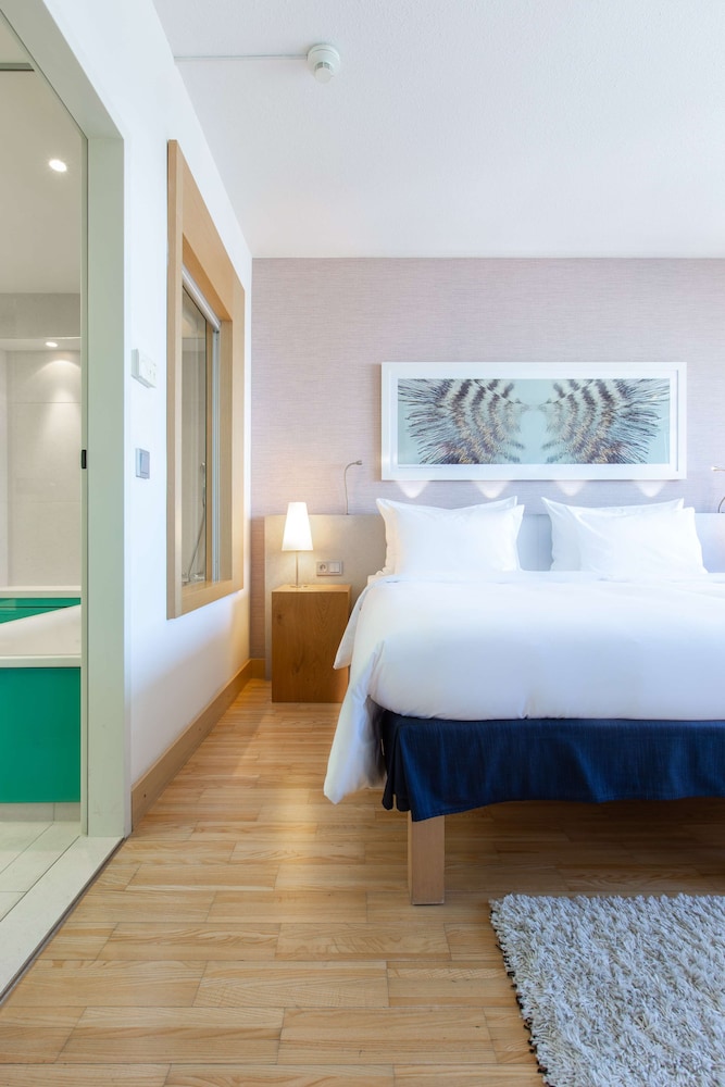 Suite, 1 Bedroom, Park View