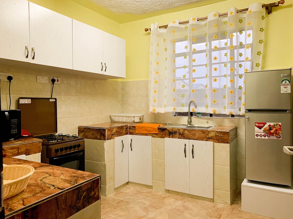 Deluxe Apartment, 3 Bedrooms, Non Smoking photo 3