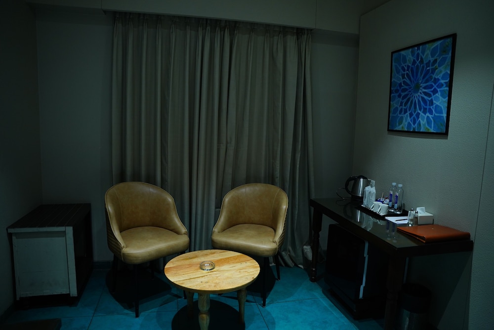 Triple Deluxe Room - Photo 4