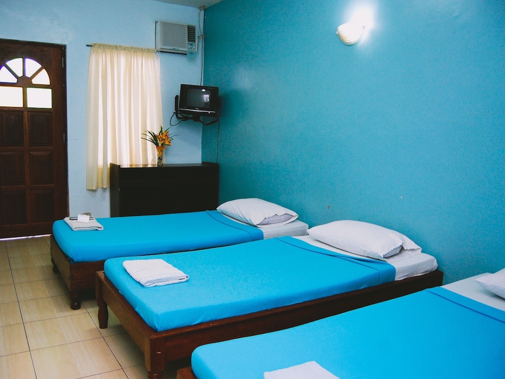Standard Triple Room photo 1