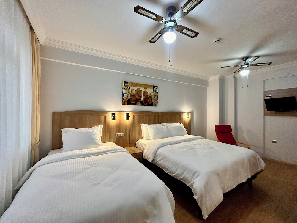 Standard Triple Room, Courtyard View