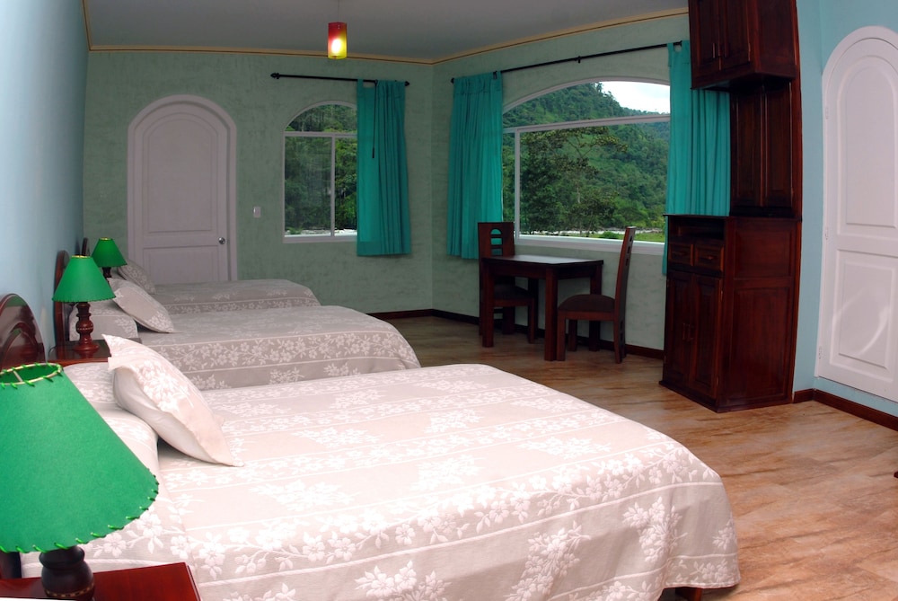 Comfort Triple Room, Mountain View photo 1