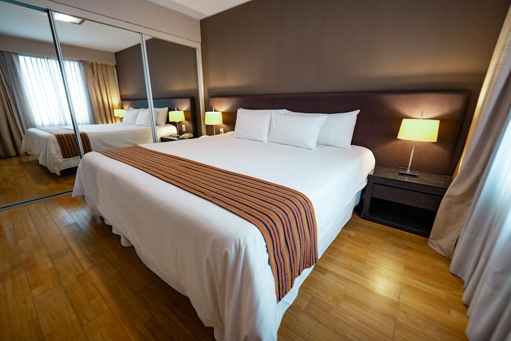 Junior Suite, 1 King Bed