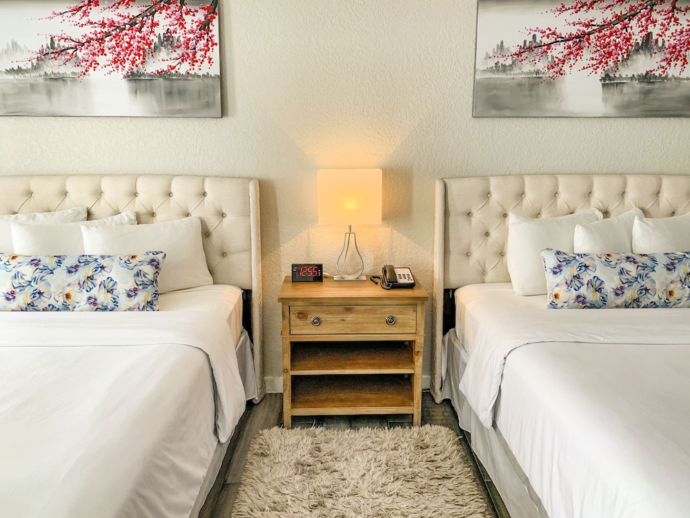 Classic Room, 2 Queen Beds