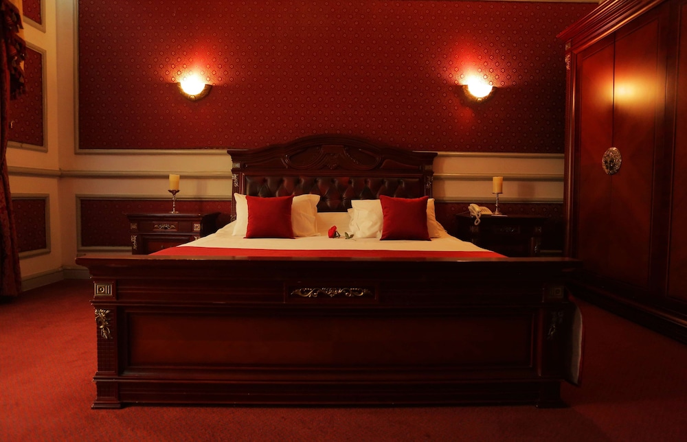 Royal Suite