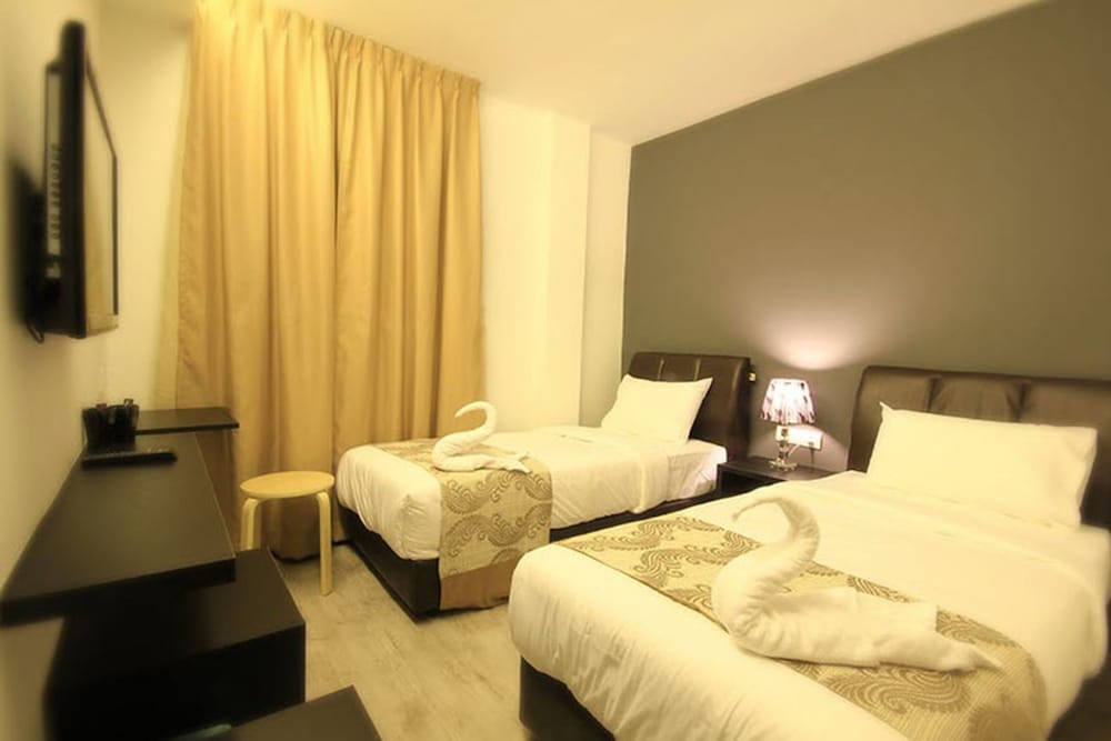 Superior Twin Room - Photo 1