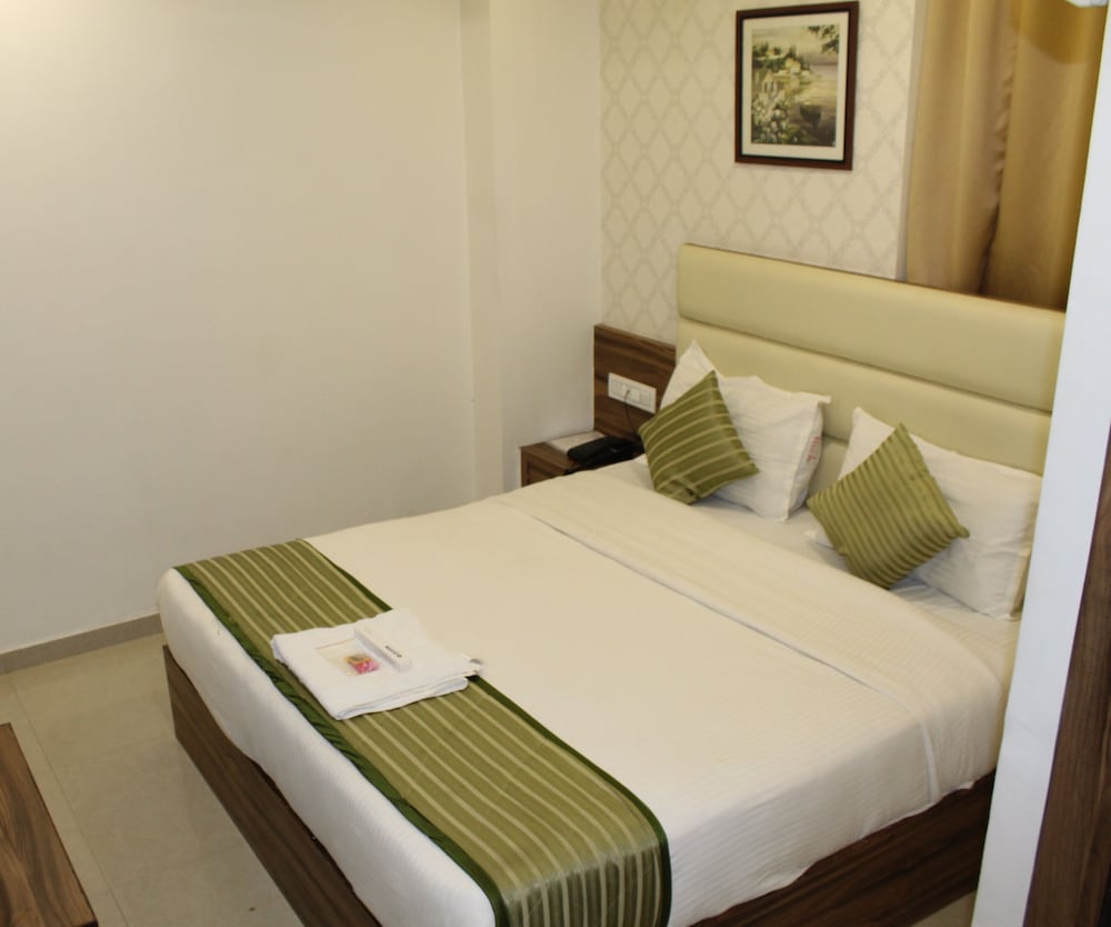Standard Double Room photo 2