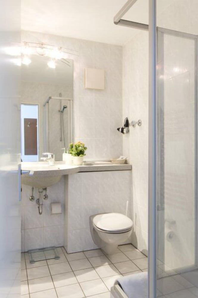 Premium Single Room photo 3