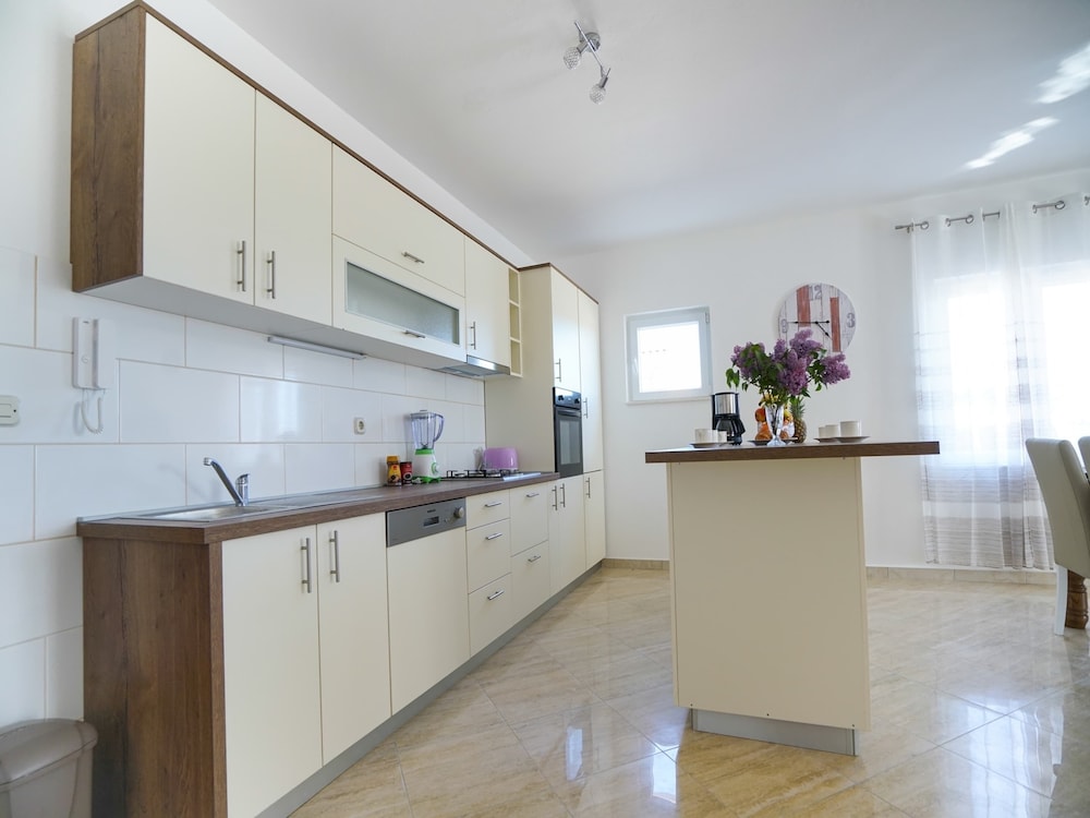 House photo 3