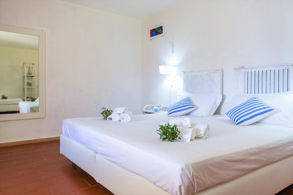 Villa photo 1