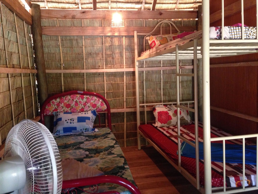 Bungalow photo 1