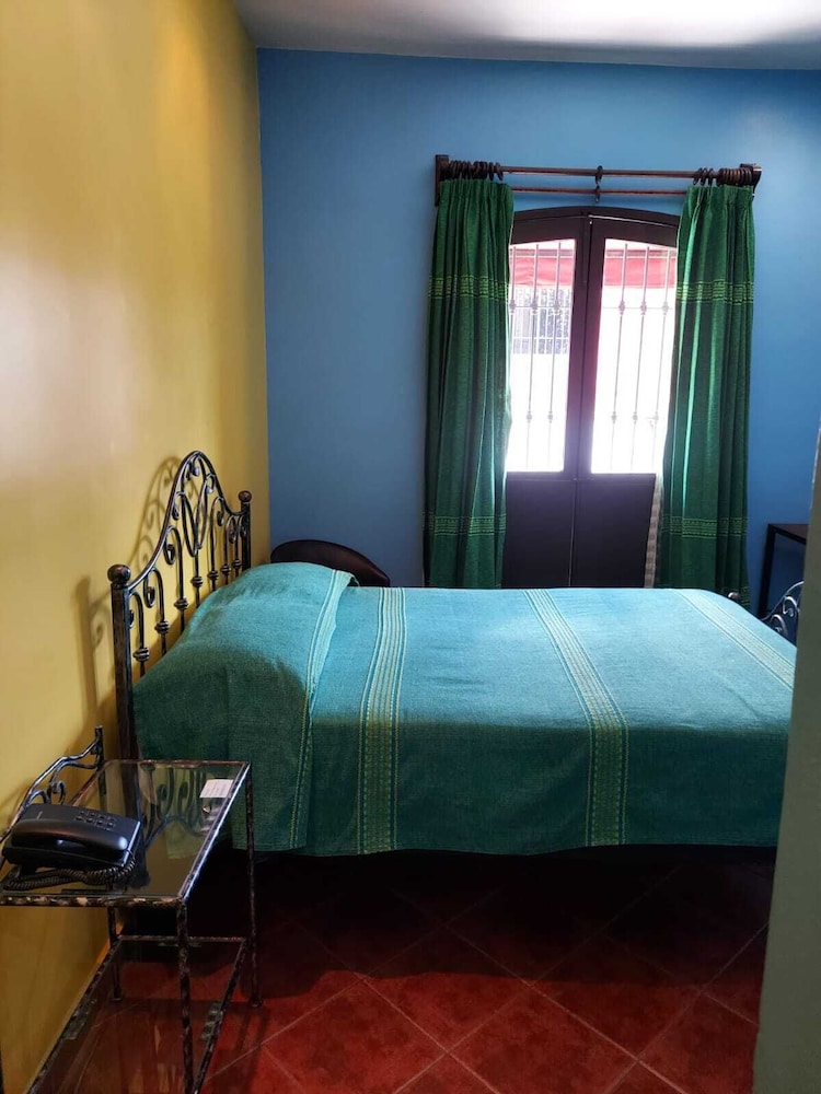 Basic Double Room photo 1