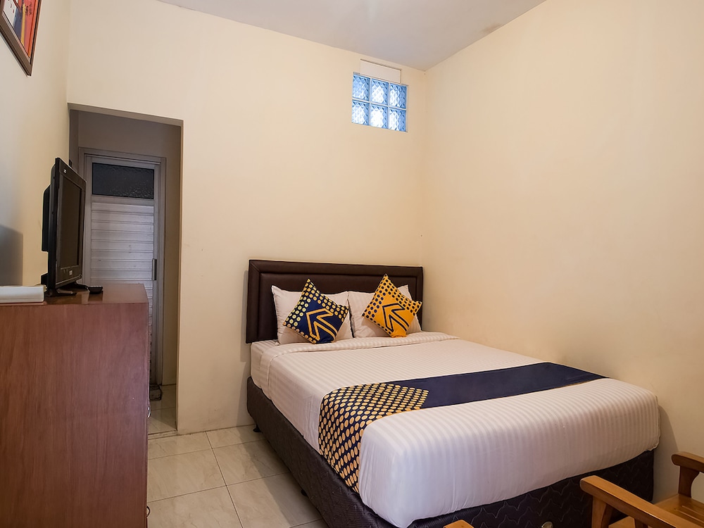 Basic Double Room