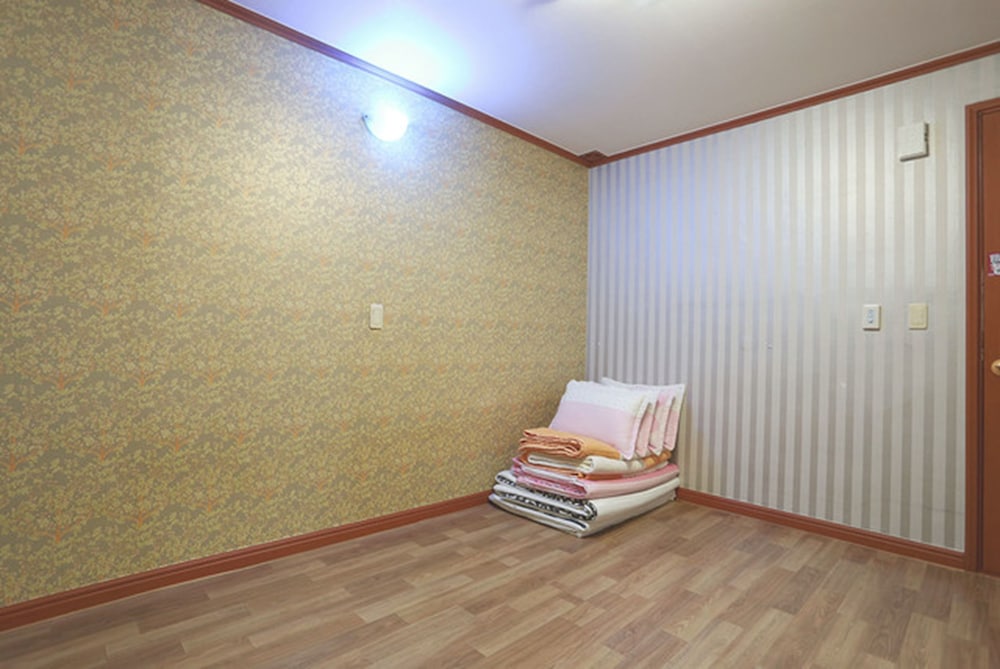 Traditional Room photo 3