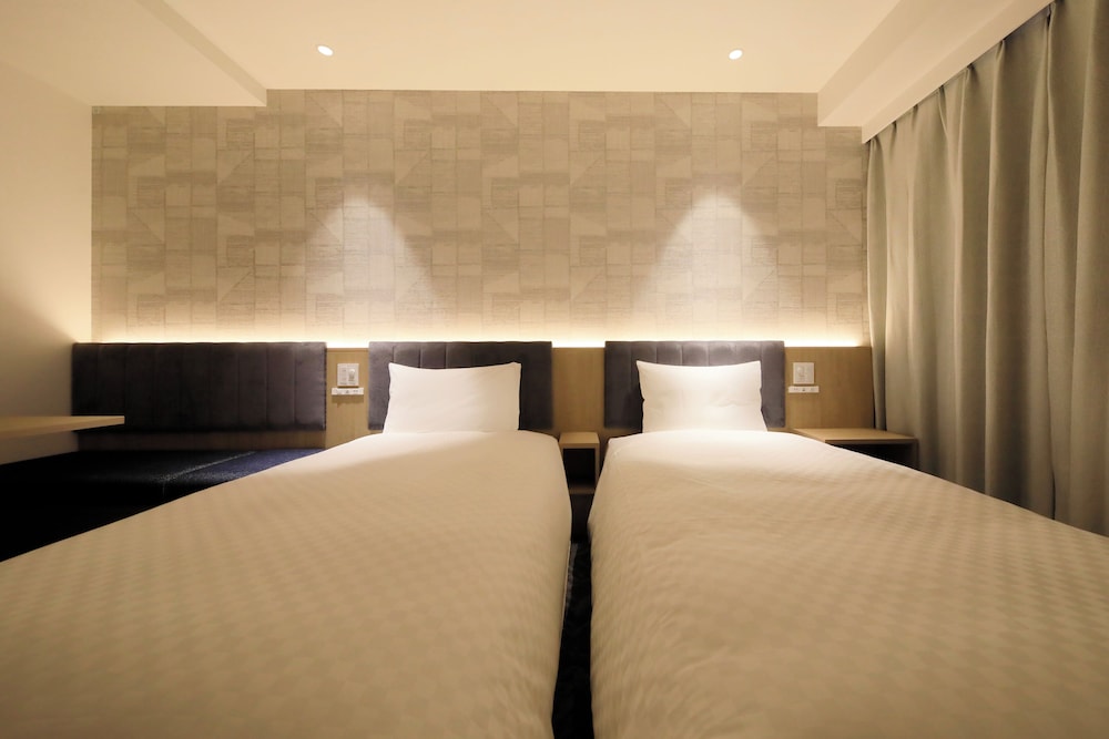 Via Inn Twin Room, Non Smoking - Photo 4