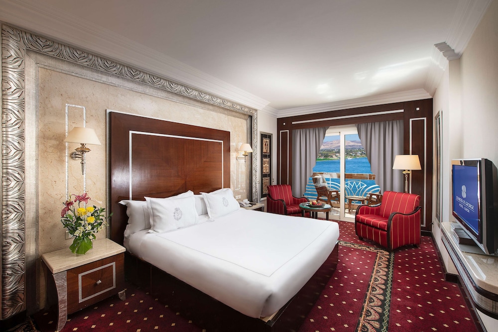 Royal Club Side Nile View Room - Photo 4