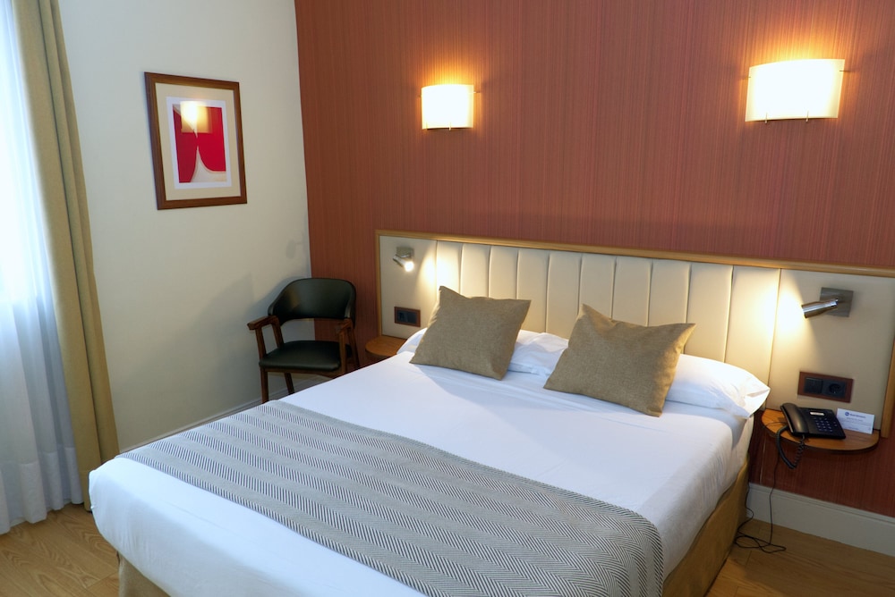 Double Room Single Use - Photo 1