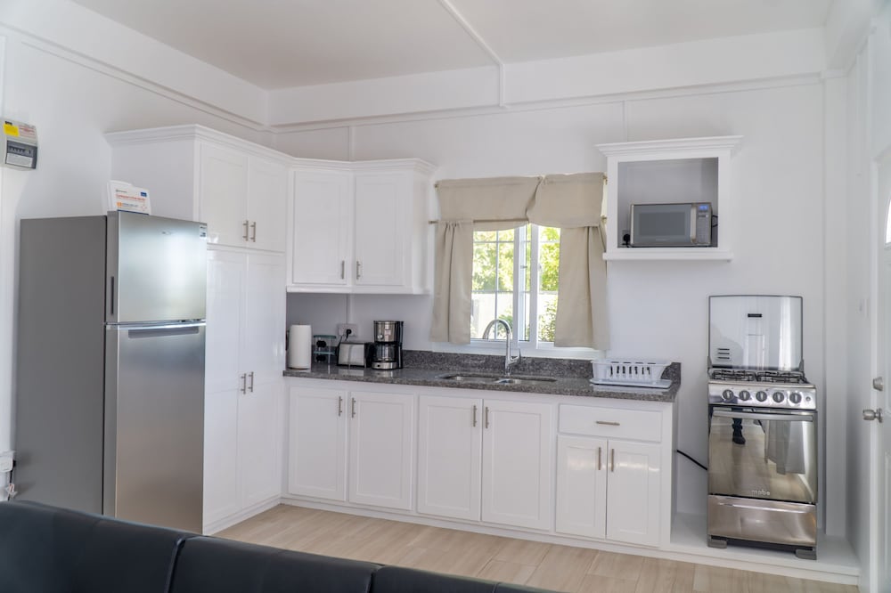 Villa #2 photo 2