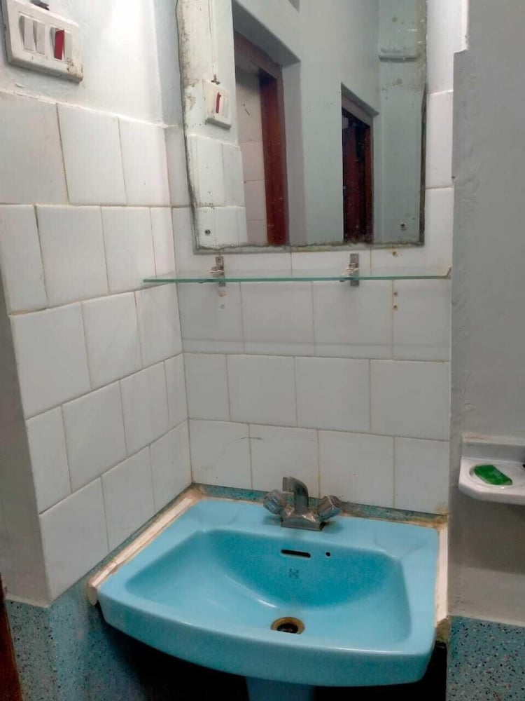 Deluxe Double Room, 1 King Bed photo 2