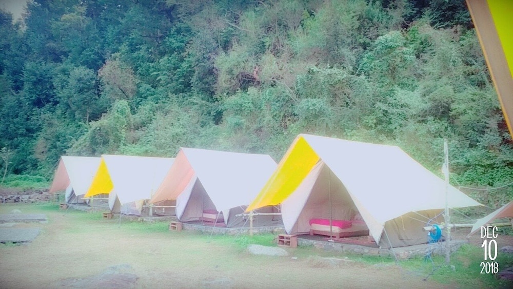Dome Tent photo 1
