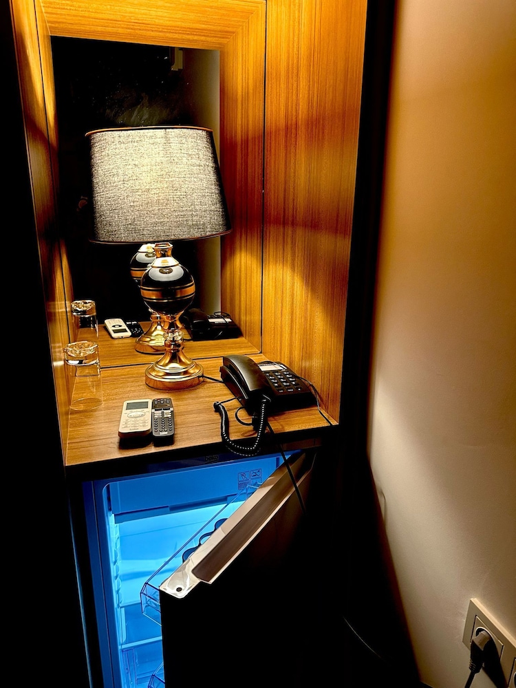 Deluxe Twin Room, City View photo 2