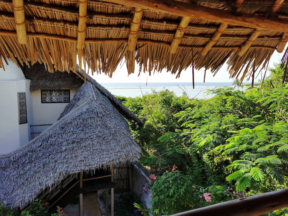 Suite with Partial Ocean View