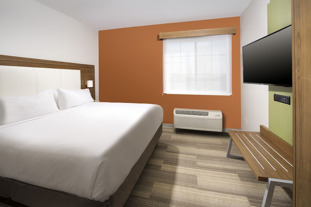 Suite, 1 King Bed with Sofa bed (Additional Living Area) - Photo 1
