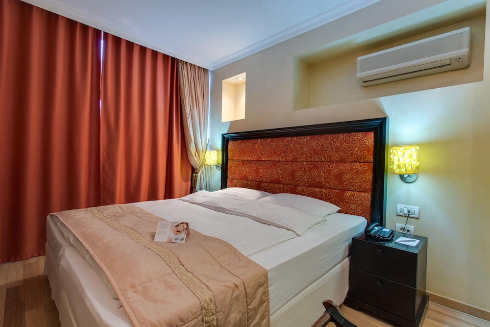 Standard Room - Photo 9