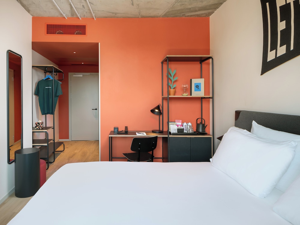 Executive Room photo 2