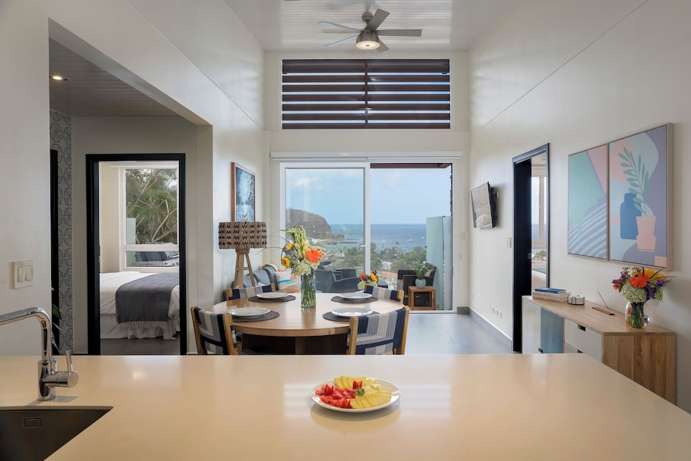 Exclusive Apartment, 3 Bedrooms, Balcony, Ocean View