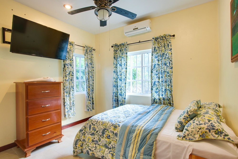 Family House, 3 Bedrooms, Mountain View, Mountainside photo 3
