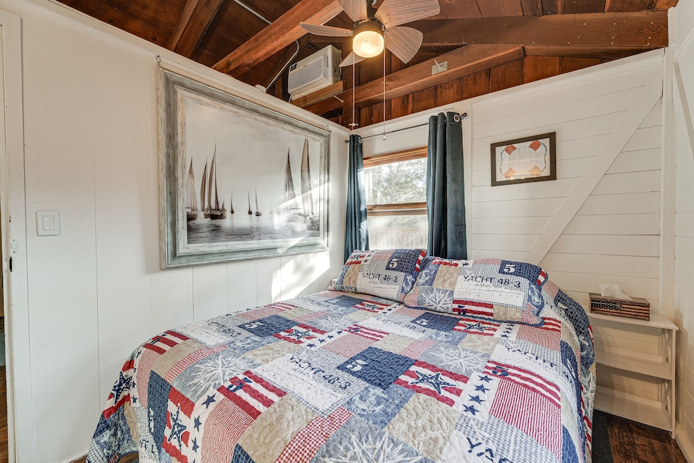 House (2 Bedrooms) photo 2