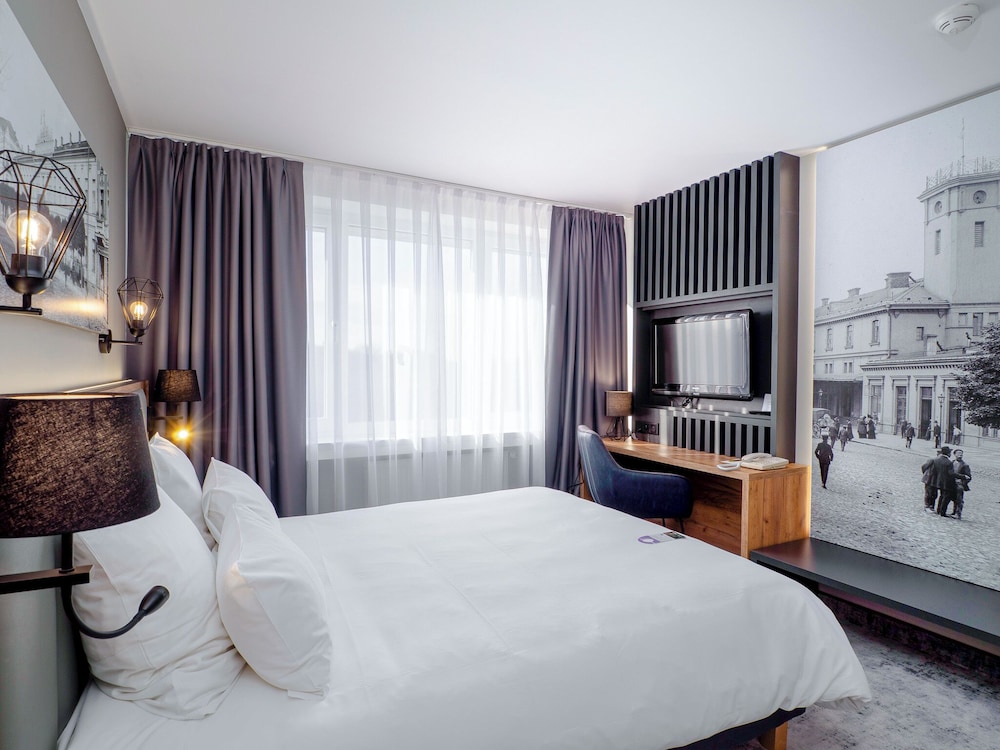 Deluxe Suite, 1 Double Bed with Sofa bed - Photo 4