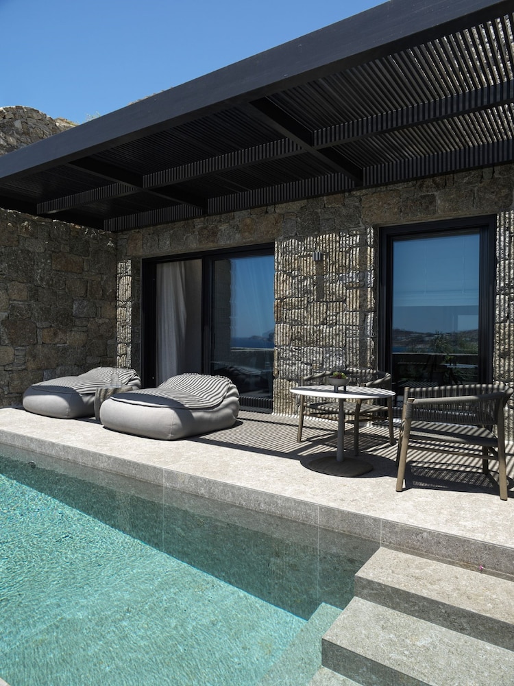 Deluxe Suite, Private Heated Pool, Sea View - Photo 14