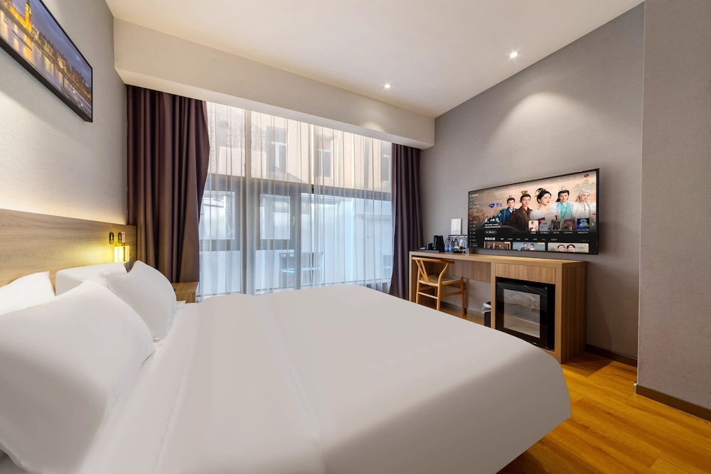 Basic Double Room