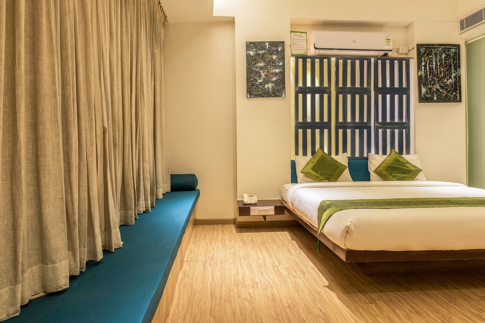 Deluxe Room, Smoking photo 1